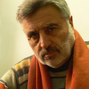 Коментари: САМОНАДЕЯНОСТ И/ИЛИ ИЗКУСТВО