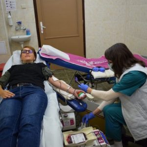 Рекорден брой кръводарители събра кампанията „Усмихни сърце“