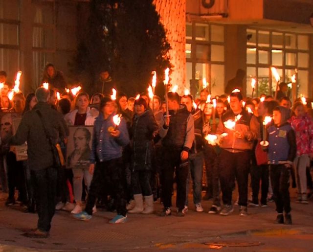 Факелното шествие тази година тръгва от паметника на Захари Стоянов