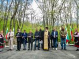 Благодарение на „Асарел Медет“: Хиляди минаха по обновената Алея на свободата до местността Оборище