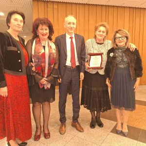 Виолета Паева е училищен директор на годината