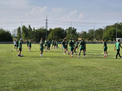 Последен мач за годината предстои за футболния тим на Хебър