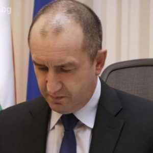 Румен Радев спечели вота при най-ниската избирателна активност досега