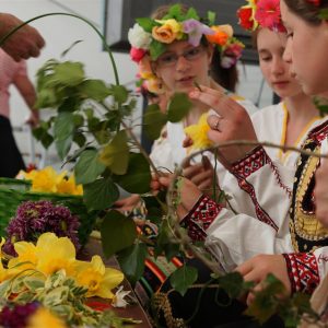 Цветница е!