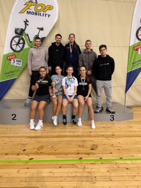 Браво! Девойките на “ Бадминтон-скуош клуб Пазарджик “ са Държавни шампиони за 2025 година 1 IMG 3485